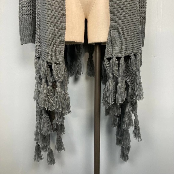 Revolve Jack by BB Dakota by Steve Madden Minerva Sweater Size S Dark Charcoal - Picture 4 of 12